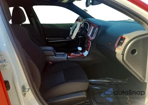 2023 Dodge Charger Scat Pack z USA, uszkodzony, nr VIN 2C3CDXGJ0PH702113